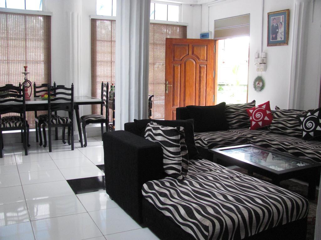 White House Apartment Wattala Luaran gambar