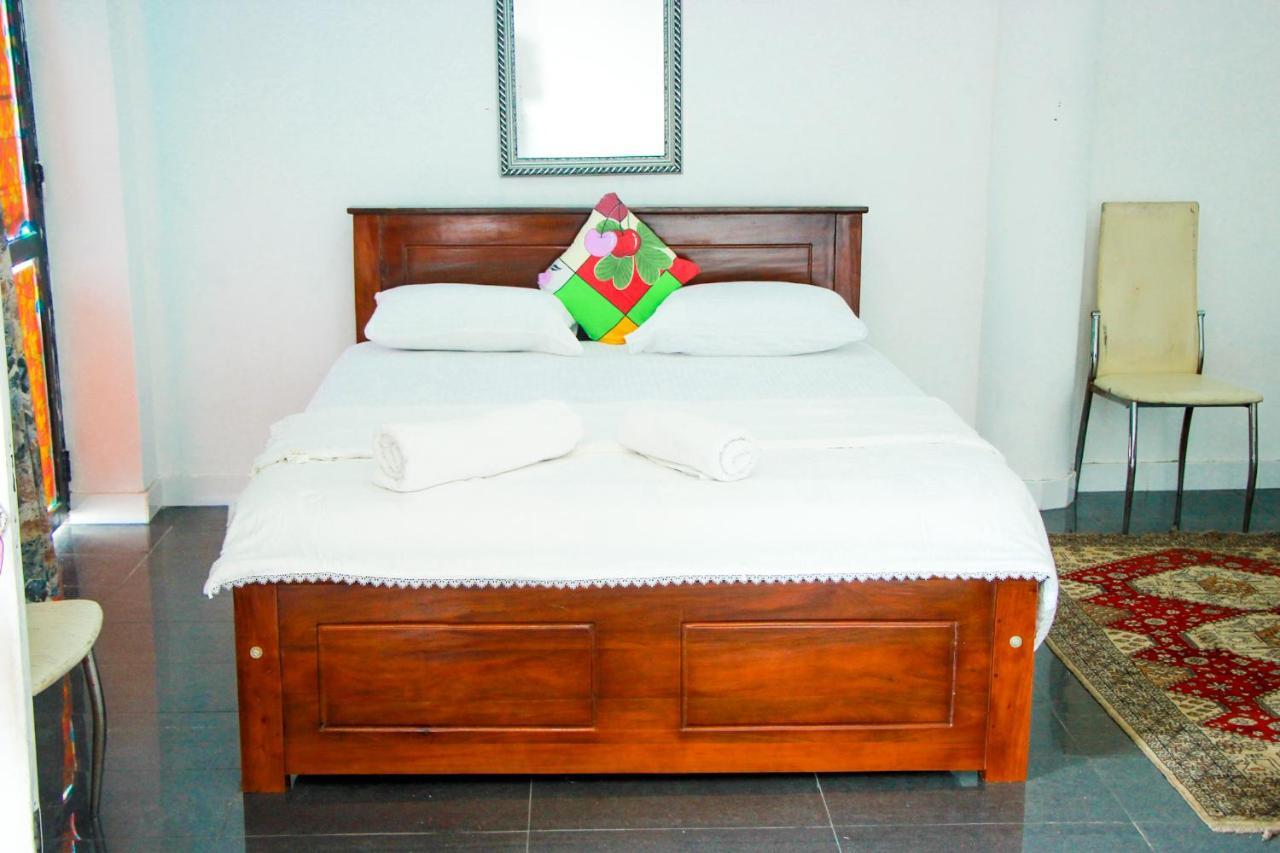 White House Apartment Wattala Luaran gambar