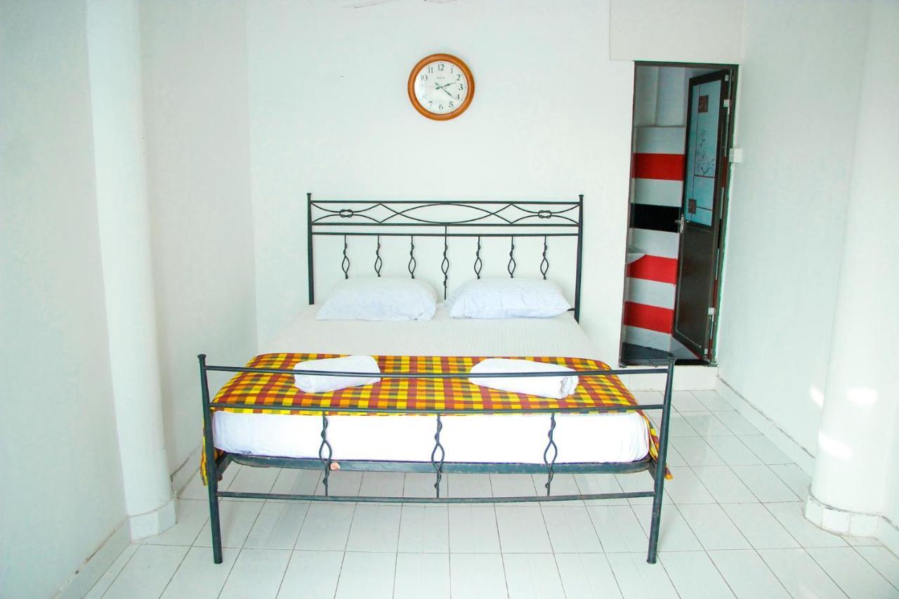 White House Apartment Wattala Luaran gambar