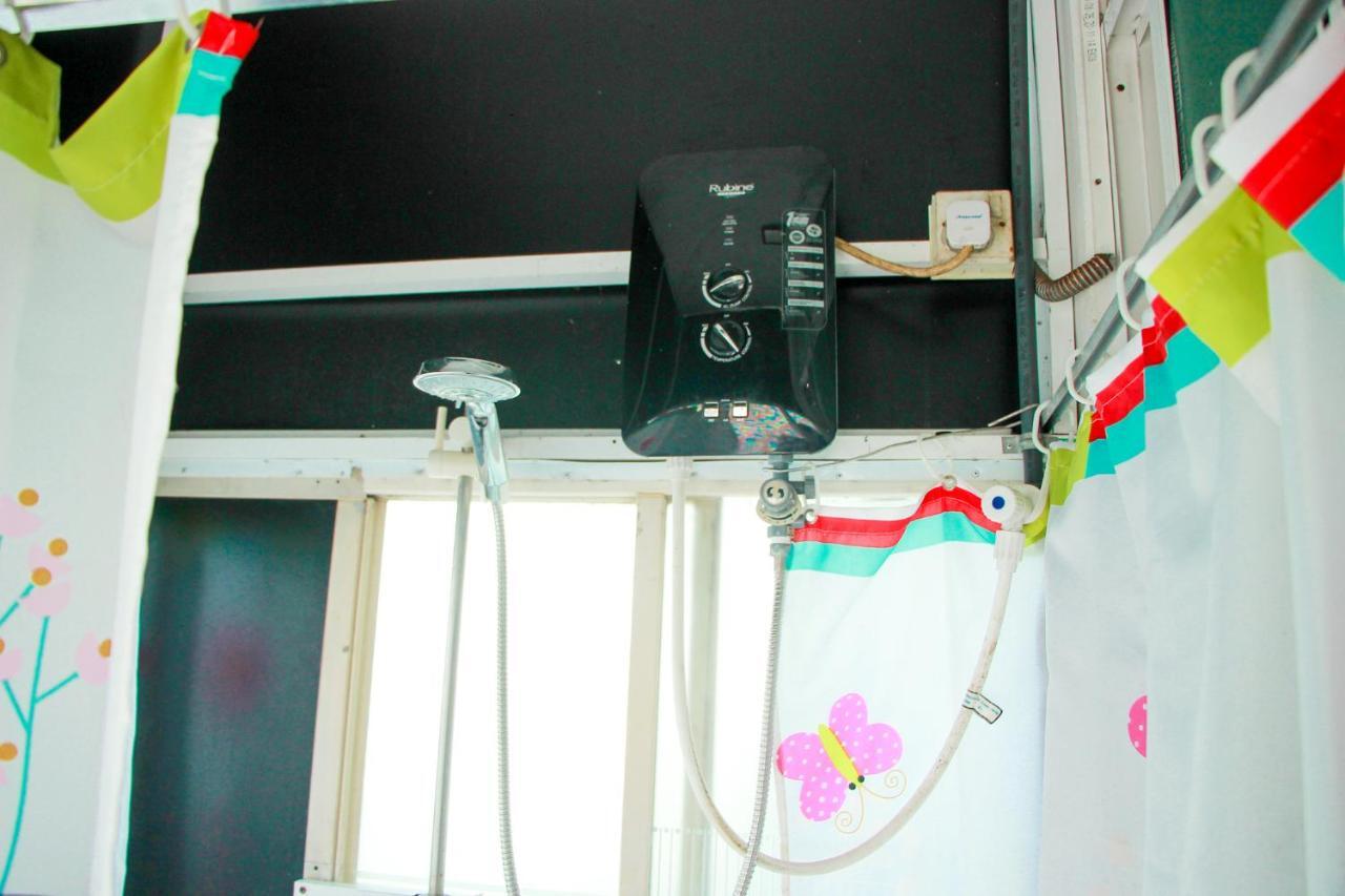 White House Apartment Wattala Bilik gambar